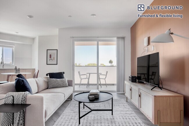 Photo - 11701 Gateway Blvd Apartment Unit FL4-ID1102