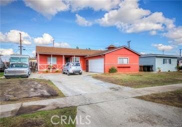 Photo - 1637 W Woodcrest Ave Casa