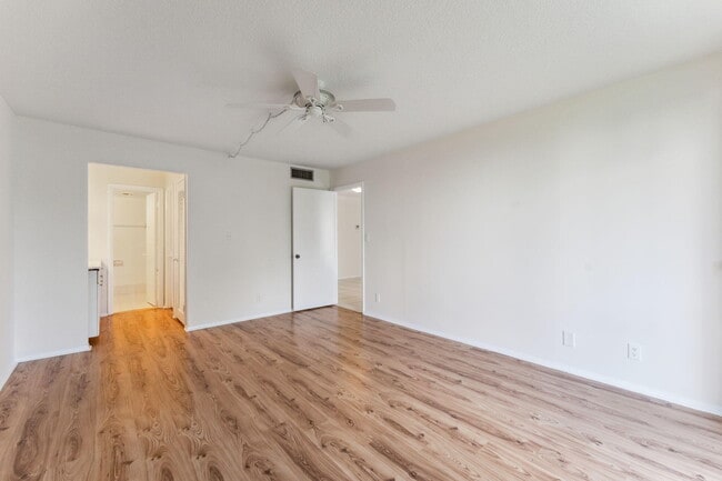 Photo - 250 NW 67th St Unit 117