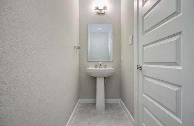 Photo - 28511 Eli Eagle St