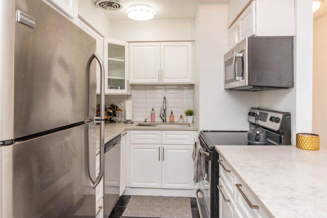 Photo - 1750 N Wells St Unit 106