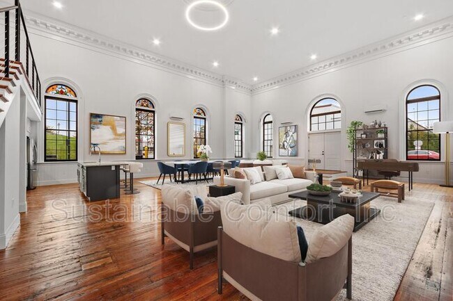 205 Summer St