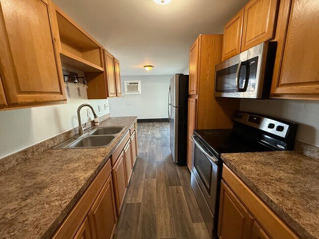 Photo - 1935 Chickasaw Dr