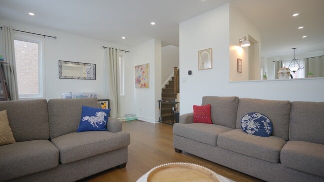 Photo - 7155-7155 Magistrate Terrace