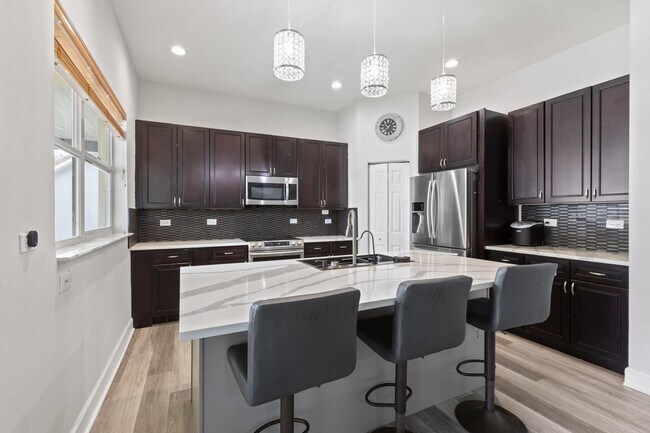 Photo - 3221 West Dr