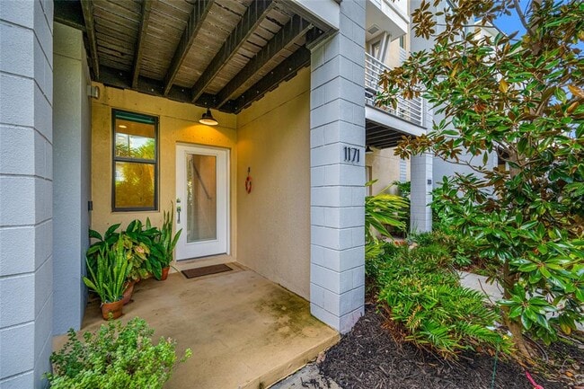 Photo - 1171 25th Ln N