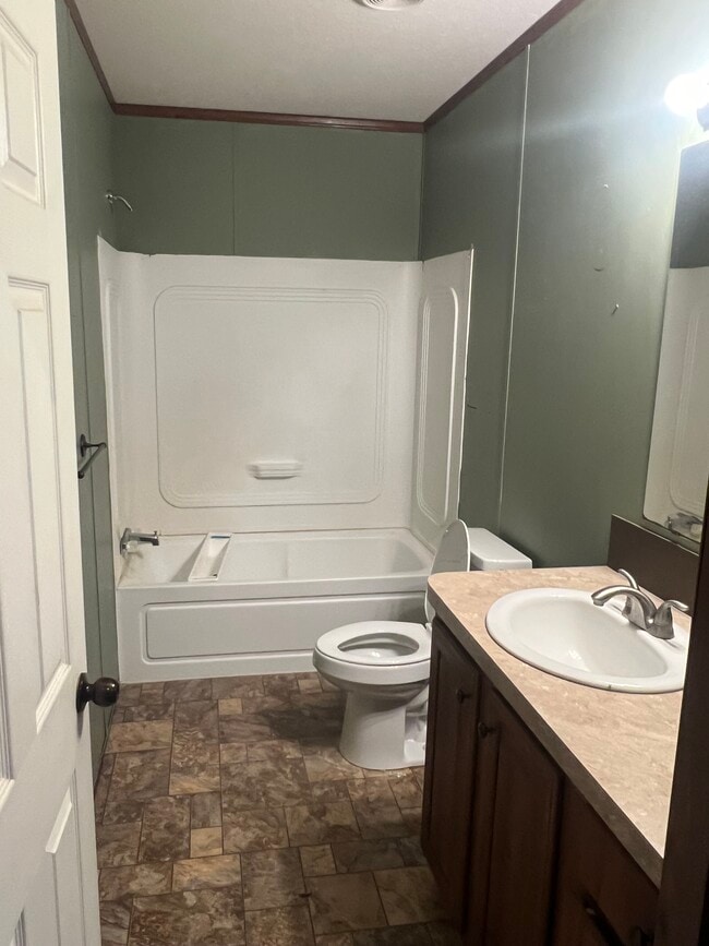 Photo - 477 Windwood Dr