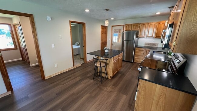 Photo - 438 Ritchey Blvd