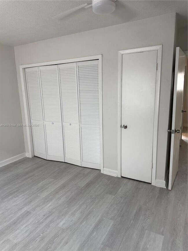 166 W 8th St Unit 1