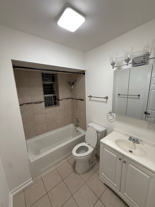 Photo - 1649 W Garfield Blvd Unit Apt 2