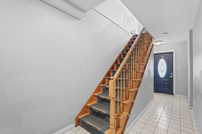 Photo - 347 Palisade Ave Unit 1