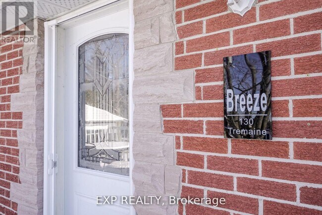 Photo - 130 Tremaine St