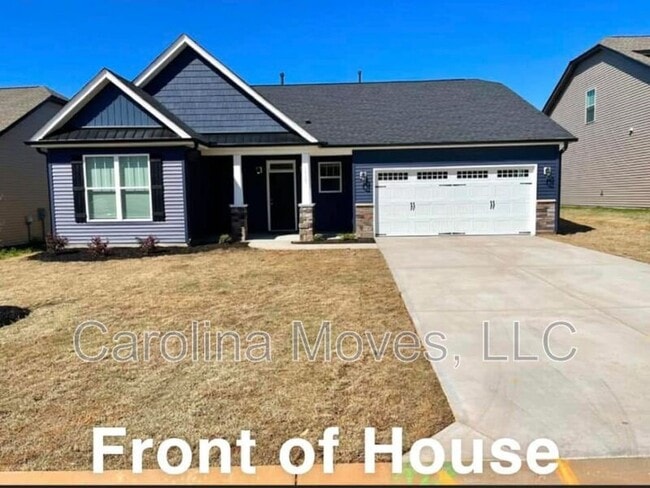 Photo - 1025 Spruce Grove Rd
