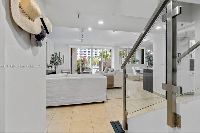 Photo - 520 Brickell Key Dr Unit A307