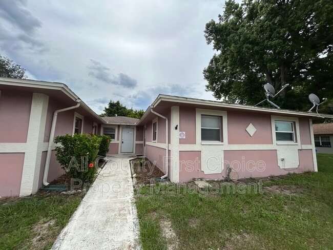 Building Photo - 3071 Park Ln Unit C