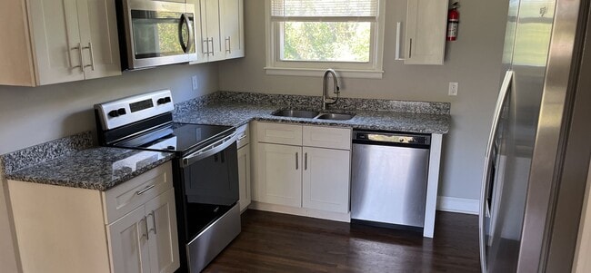Photo - Great 2 Bed 1 Bath Home in East Nashville!