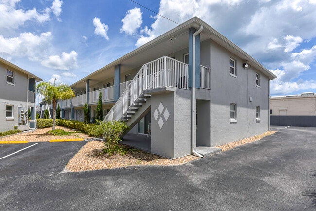 Photo - 436 Auburn Dr Unit 203