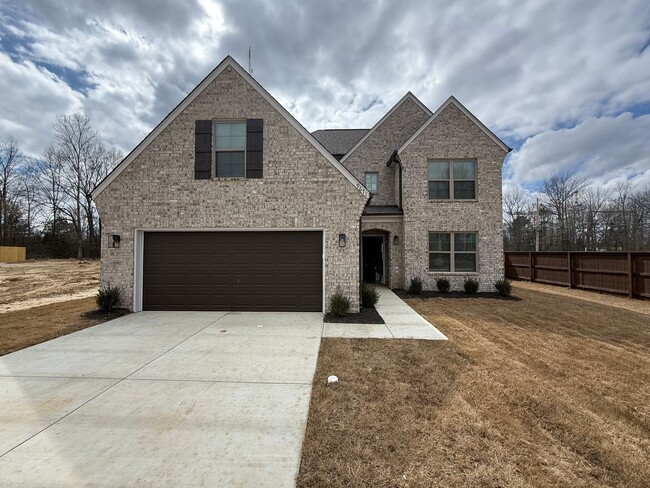 9679 Bloomington Circle S