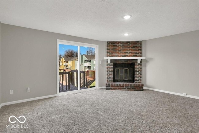 Photo - 8528 Hague Rd