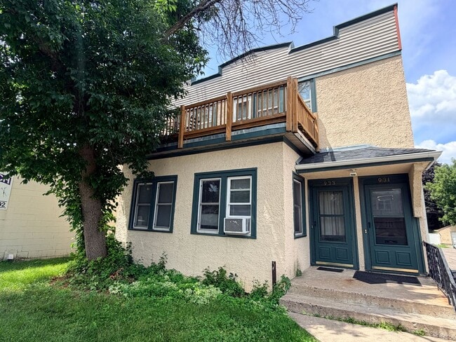 Building Photo - 931 Smith Ave S Unit 931 Smith Avenue S - Upper