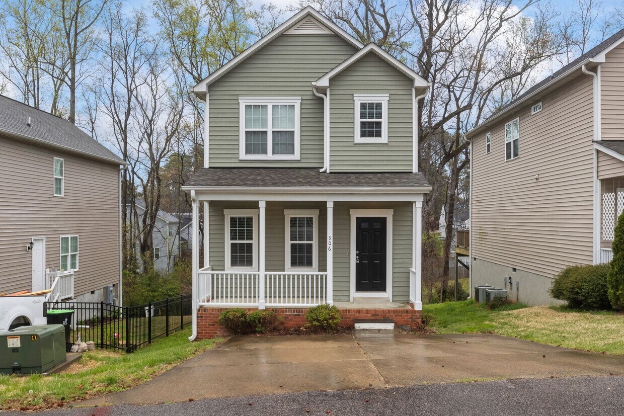 Spacious Home near Downtown Apex! - Spacious Home near Downtown Apex!