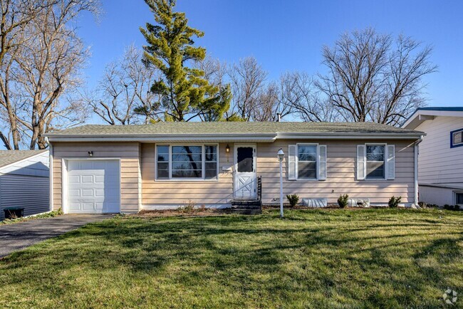 Building Photo - 4 Bedroom Westside Ranch!! Rental