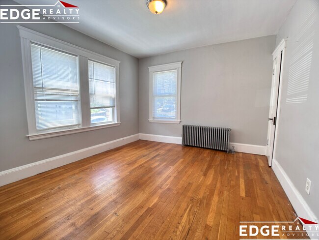 Photo - 80 Langley Rd Unit 1