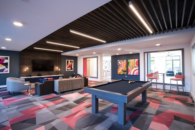 Ambar Trail | Homestead, FL | Resident Lounge