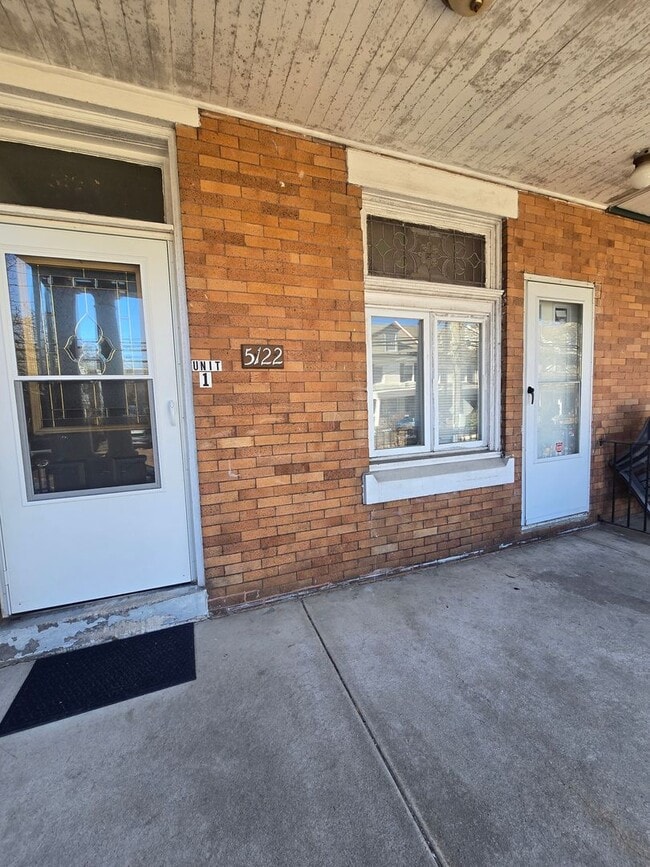 Building Photo - 5122 Greene St Unit 2nd floor