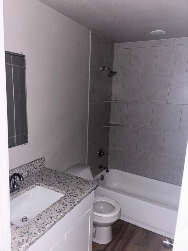 Photo - 501 N 18th St