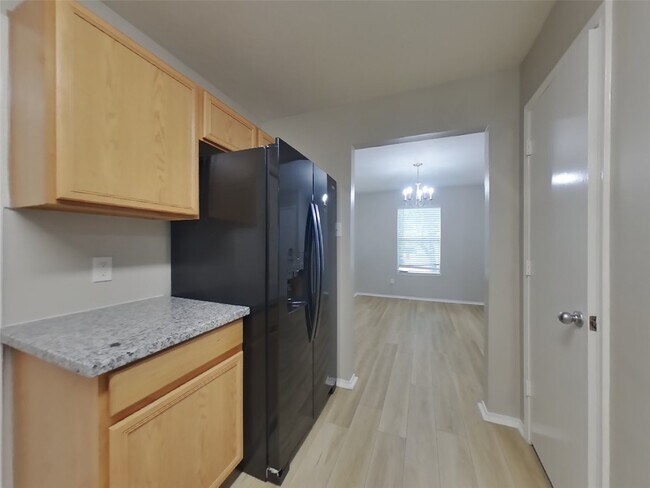 Photo - 2926 Umiak Dr