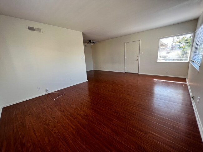 Living Room - Dining - 7123 Flight Ave Unit 4