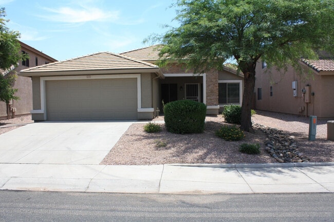 Building Photo - 6123 N 135th Dr