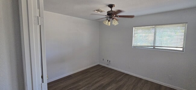 Photo - 3487 S Conestoga Rd