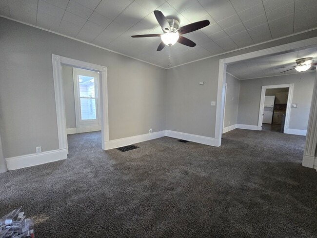 Photo - 2 Bedroom Home Near Down Town Bloomington