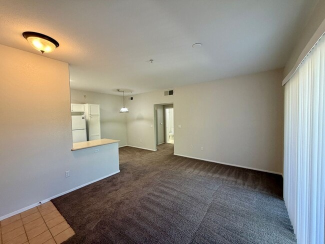 Photo - lowest price rental in henderson