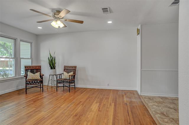 Photo - 411 W Taylor St