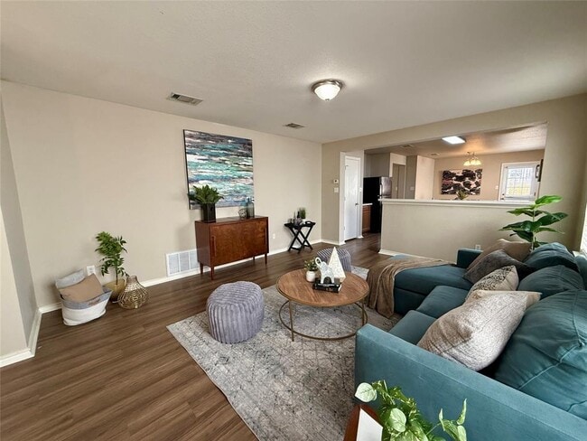 Photo - 228 Black Forest Rd