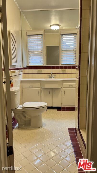 Photo - 4 br, 3 bath House - 1720 N Vista St