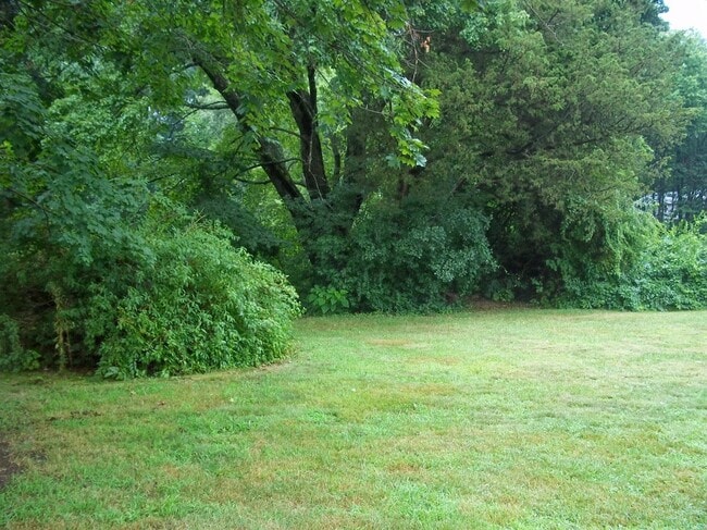 Building Photo - 33A Bridge St Unit 33A