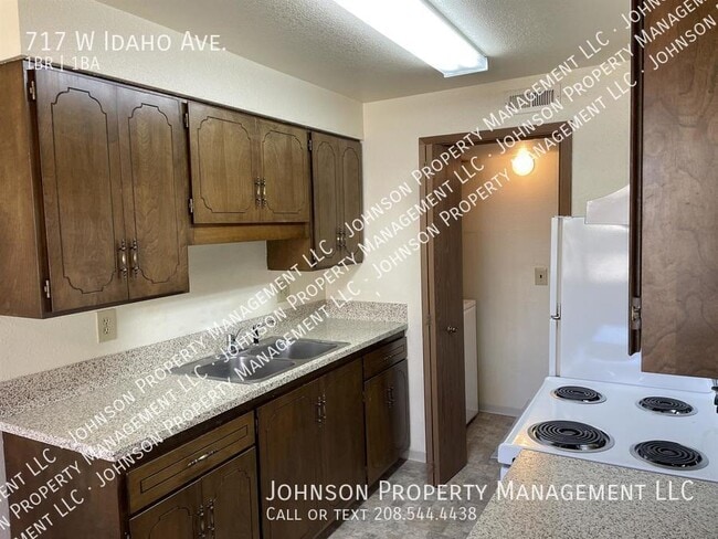 Photo - 717 W Idaho Ave