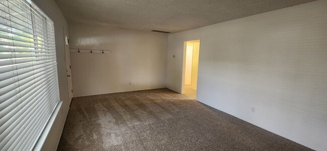 Photo - 5929 Lake Crest Way Unit 8118003001