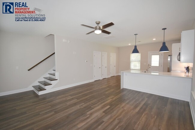 Photo - 555 Gresham Ln
