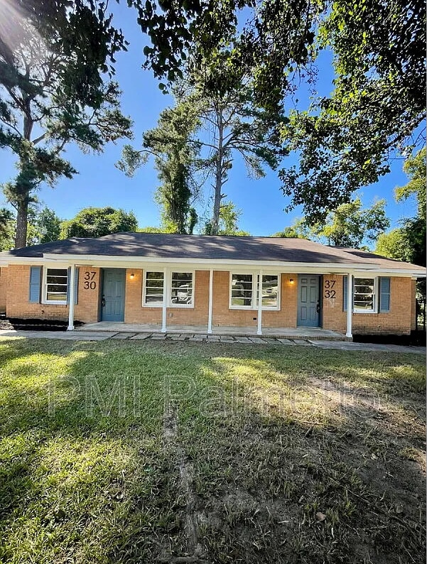 Photo - 3730 Hickory St