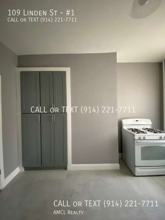 Building Photo - 109 Linden St Unit #1