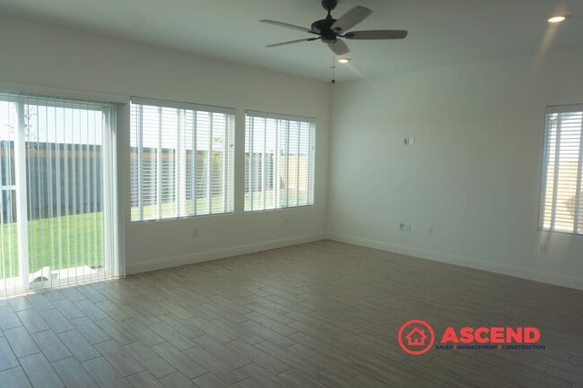 Photo - Gorgeous Home in Gossamer Grove!