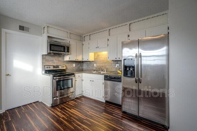 Photo - 16423 E 29th St Unit #B