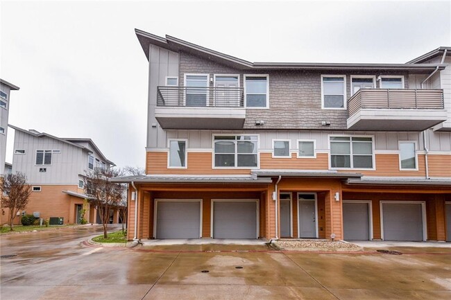 Photo - 2606 Wilson St Unidad 705 Rental