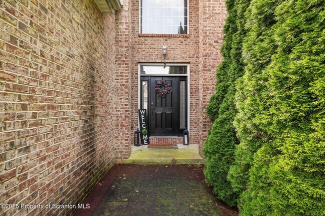 Photo - 32 Pine Tree Dr