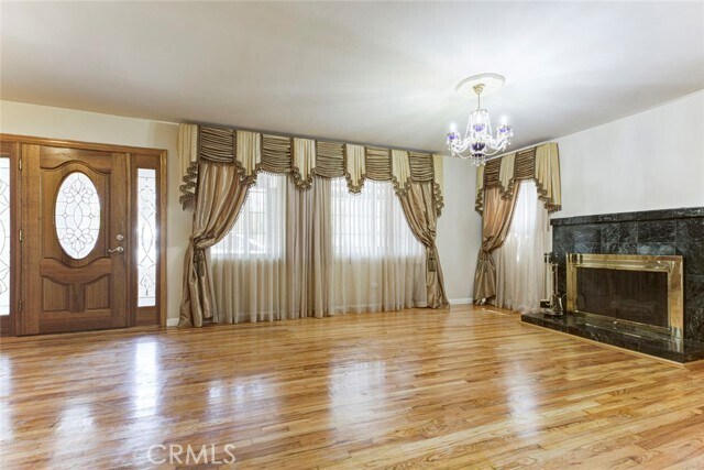 Photo - 6149 Case Ave